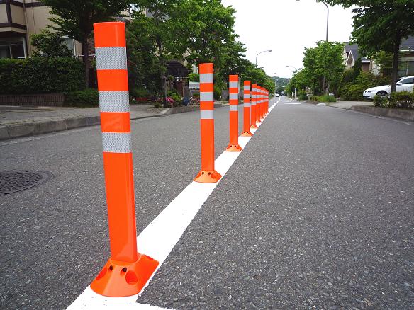 歩行者保護のためのポストフレックス設置工事